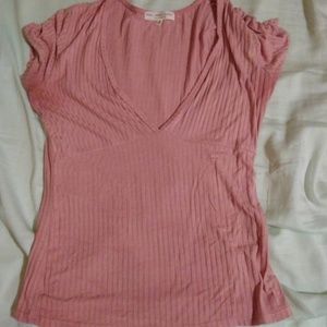 Ribbed deep V top